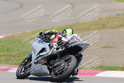 media/Jun-26-2022-Fastrack Riders (Sun) [[e3c435f101]]/Level 2/Outside Turn 4/